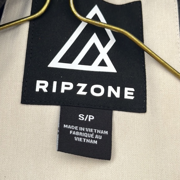 Ripzone winter jacket - Picture 2 of 2